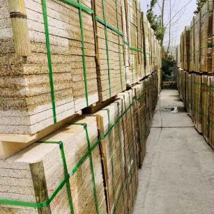 广州 黄金麻花岗岩荔枝面地铺石