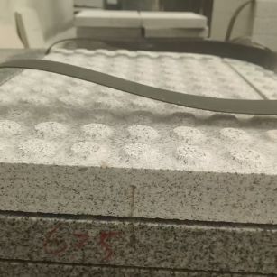 广州 芝麻白花岗岩6.0公分荔枝面五轴加工雕刻盲点