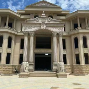 广州 黄金麻别墅外墙干挂，大柱，大象，蘑菇石，雕花板