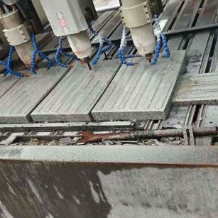 广州 芝麻白花岗岩荔枝面盲道雕刻