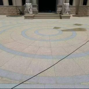 广州 黄金麻芝麻灰花岗岩石材地铺拼接效果