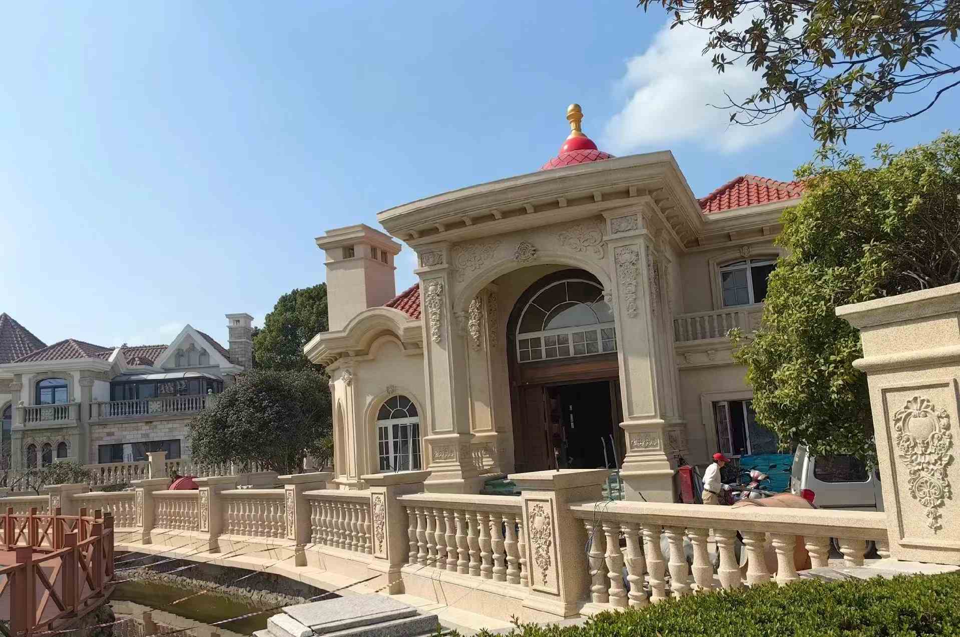 广州 黄金麻花岗岩欧式别墅