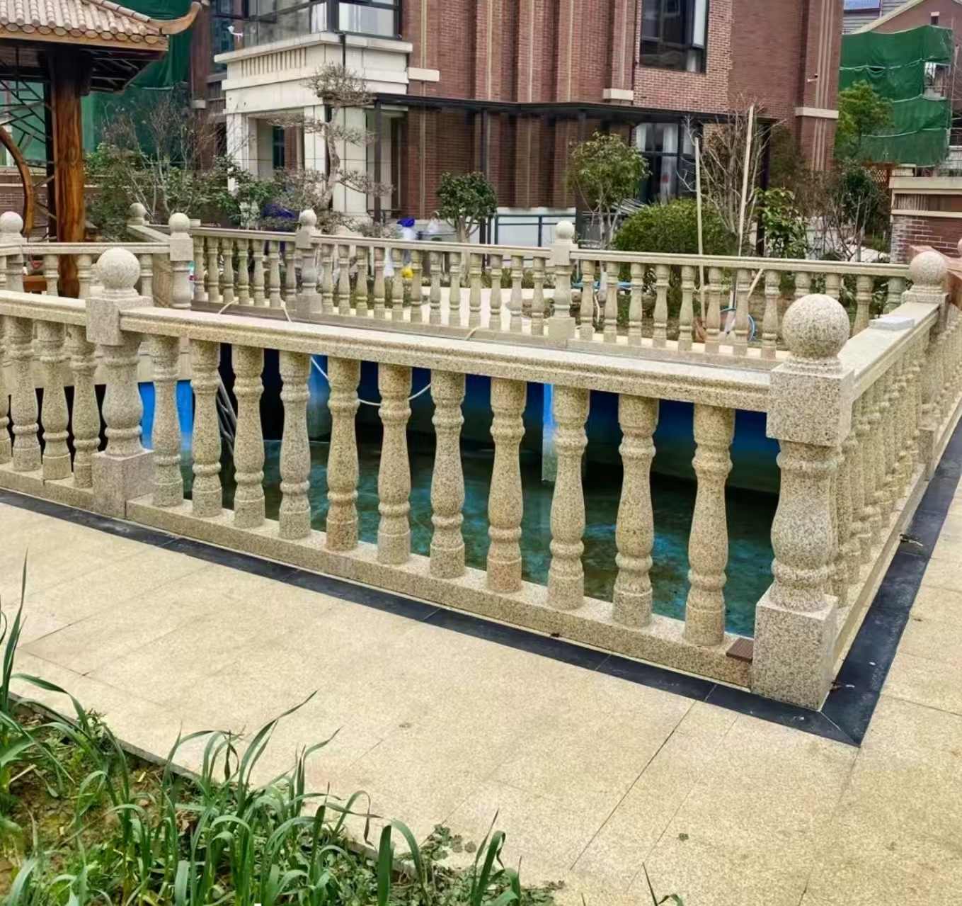 广州黄金麻花岗岩石材栏杆，扶手，将军柱，花瓶柱