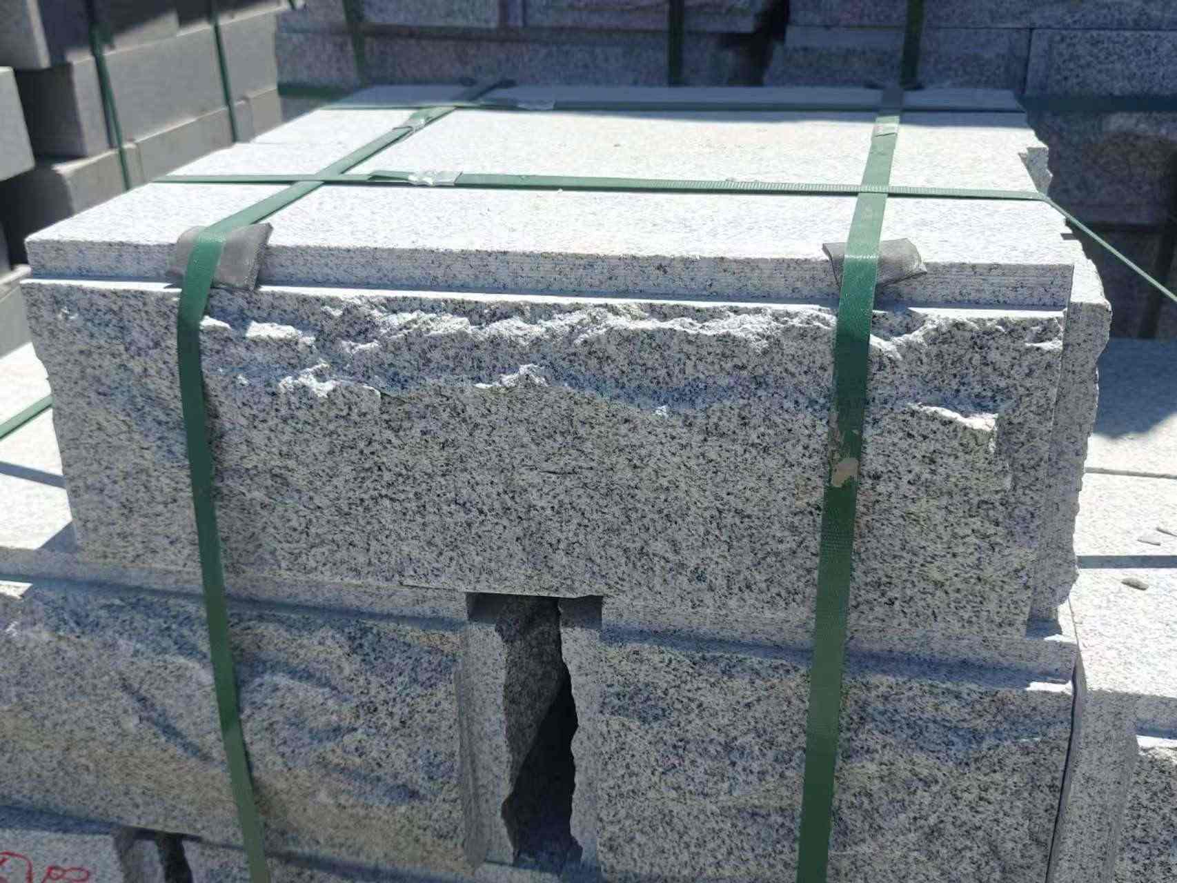 广州 芝麻白花岗岩自然面成品