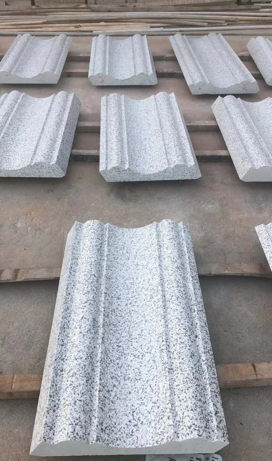 广州 白麻花岗岩光面别墅线条