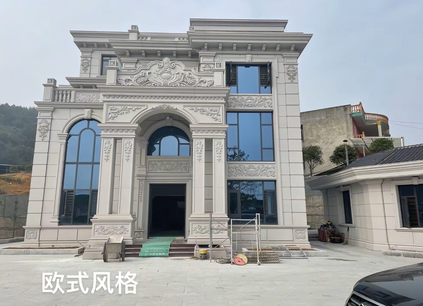 广州 白麻花岗岩别墅外墙干挂