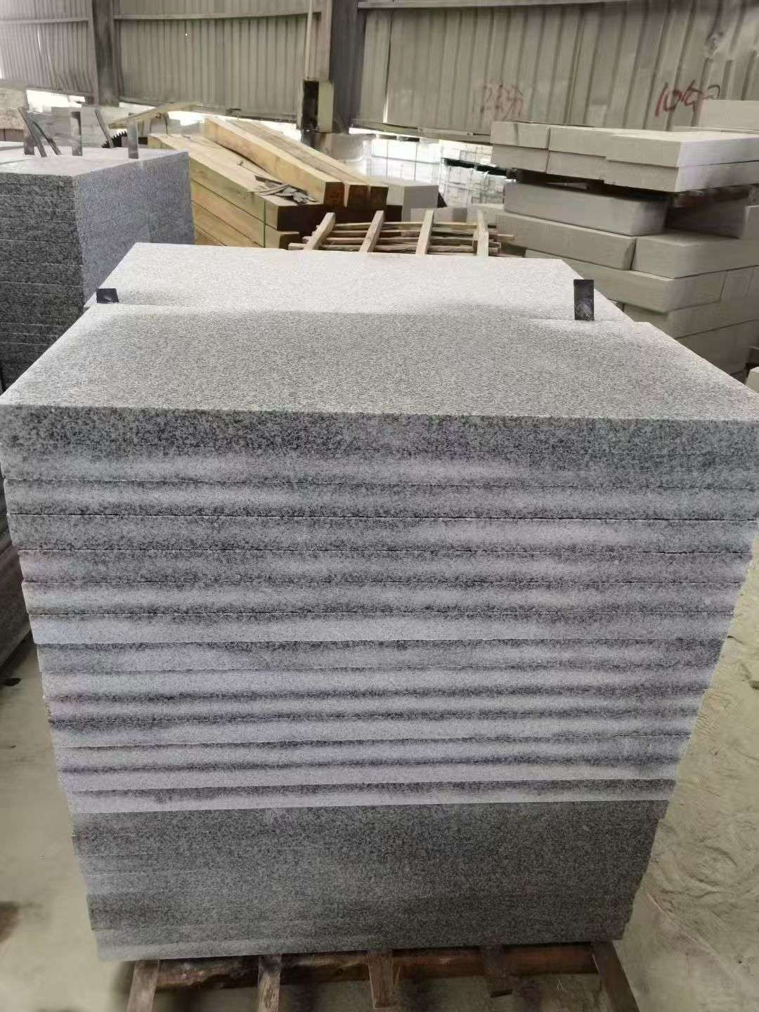 广州 芝麻白5公分火烧地铺成品，900*400，规格可定制