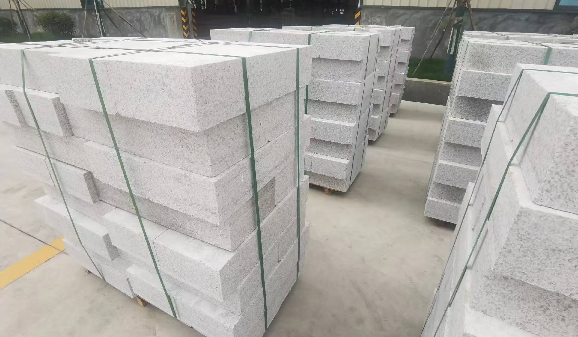 广州 白麻花岗岩路沿石，立缘石，平缘石，路牙石，道牙石，马路牙子等