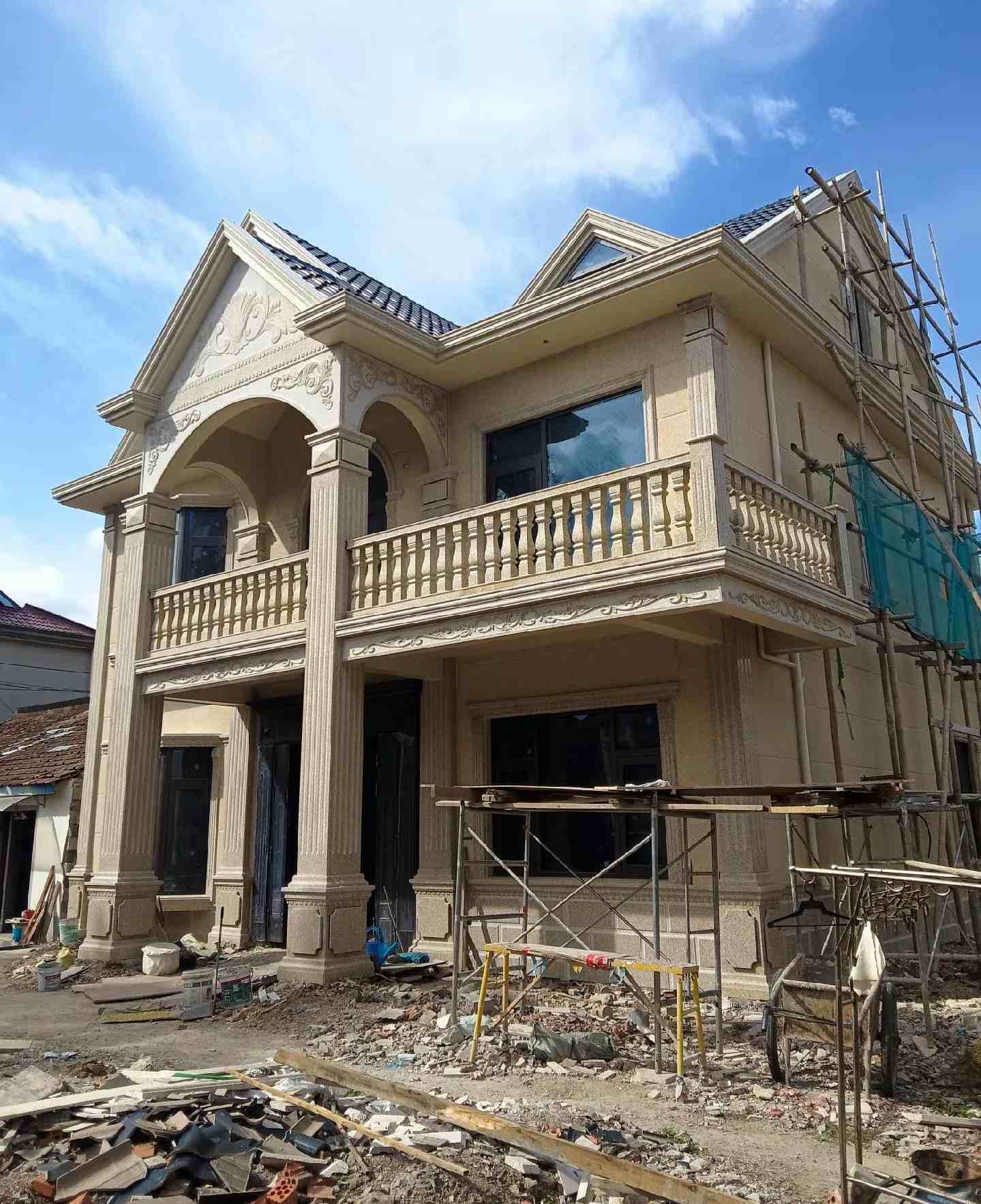 广州 黄金麻花岗岩石材私人别墅雕花门楼柱阳台栏杆