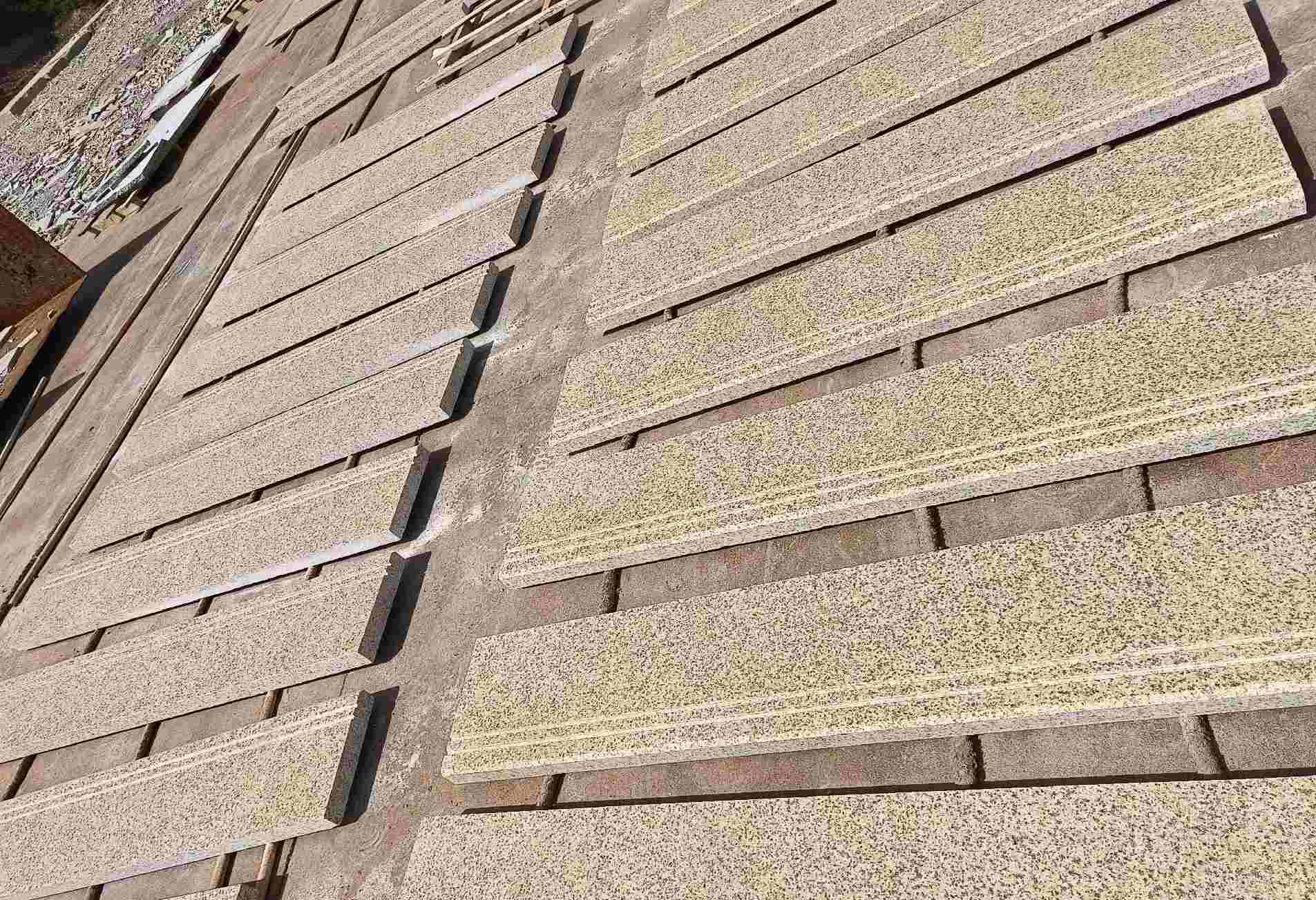 广州 黄金麻花岗岩光面楼梯踏步