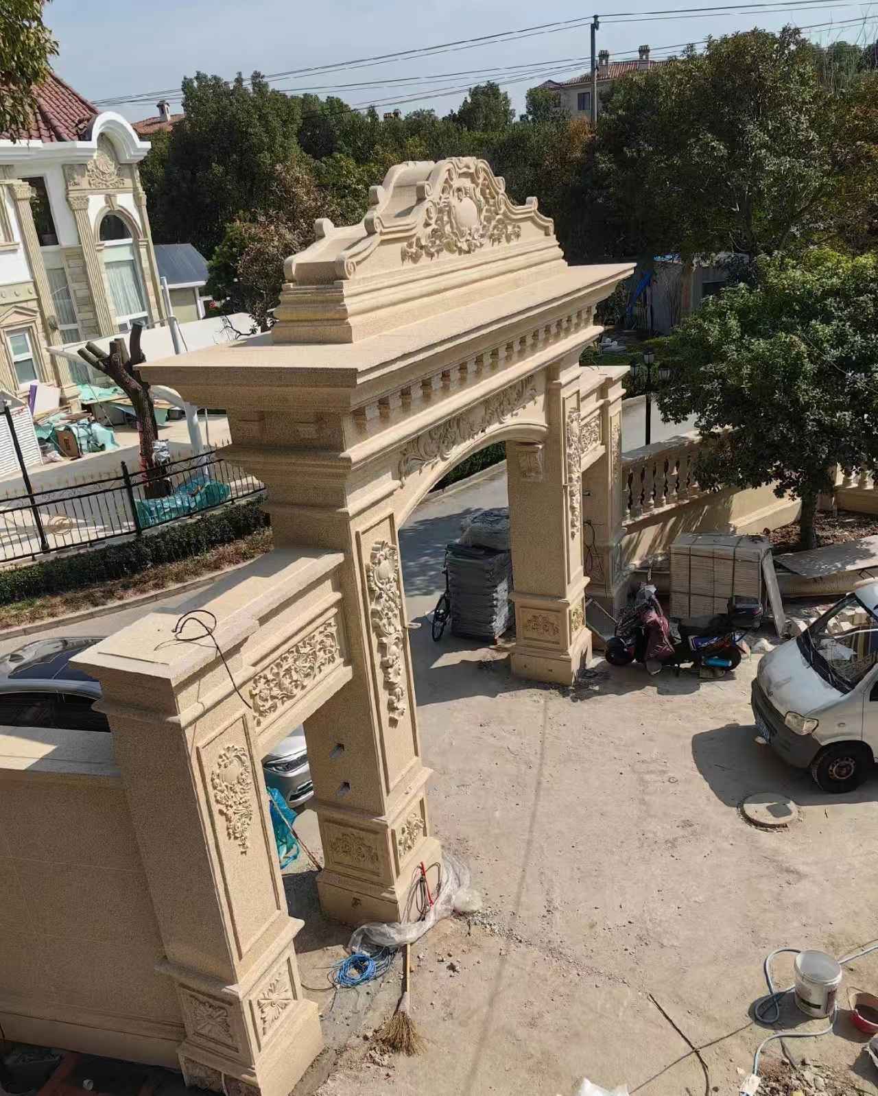 广州 黄金麻荔枝面花岗岩别墅门楼