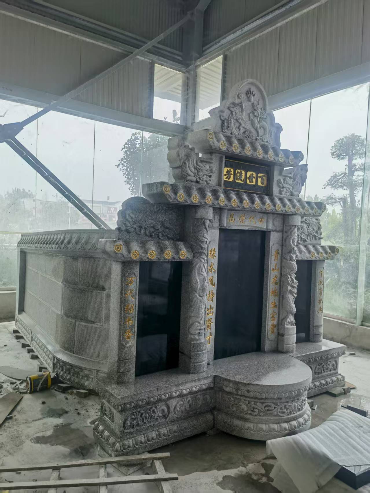 广州 芝麻白墓碑效果展示图